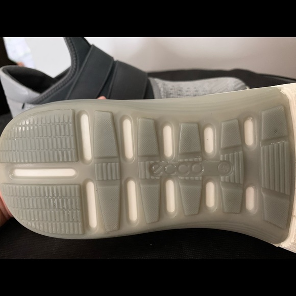 Ecco - Picture 4 of 4